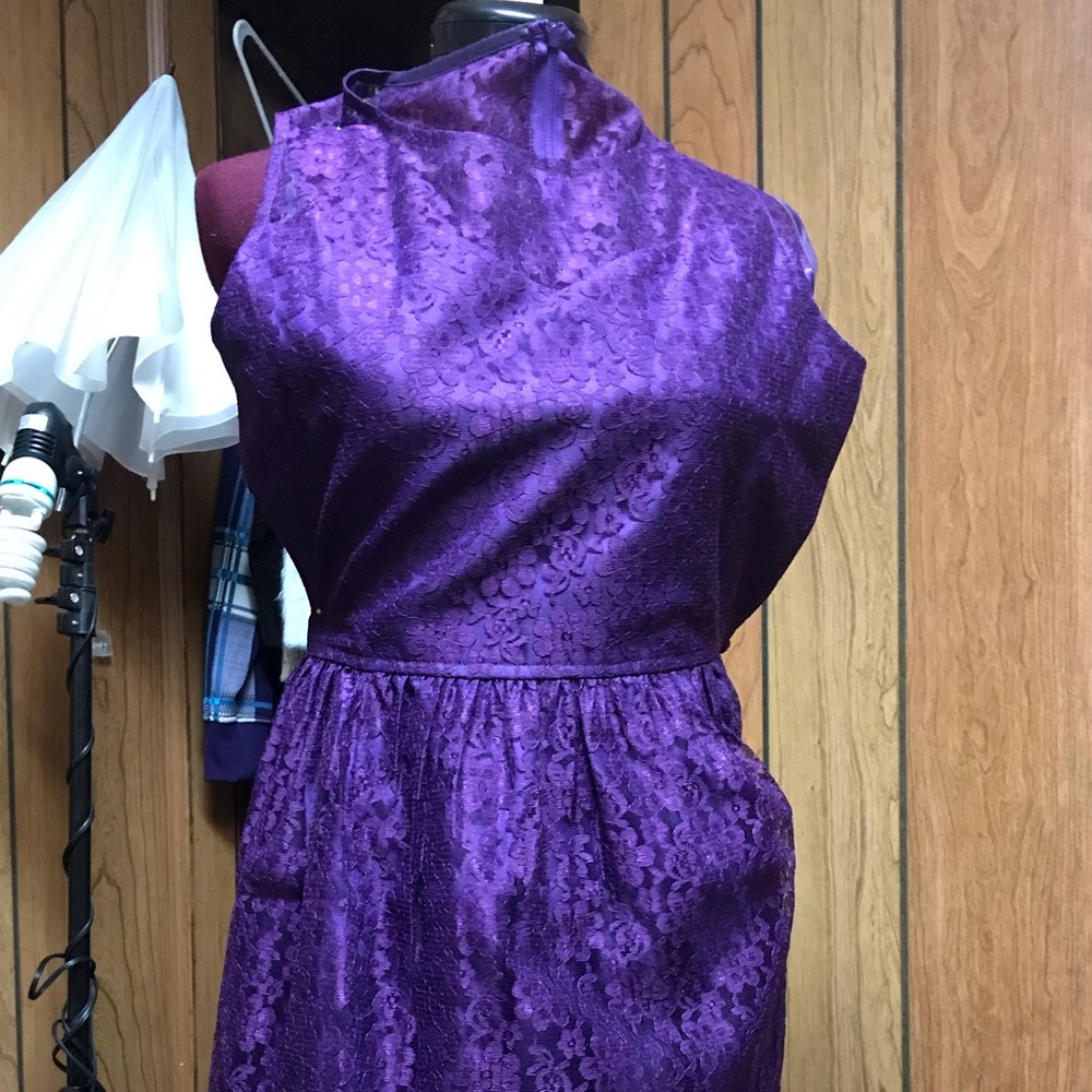 Dress - Picture 5 of 8